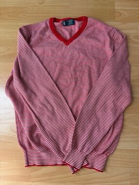 Fusaro Small Red & White Striped V-Neck Sweater